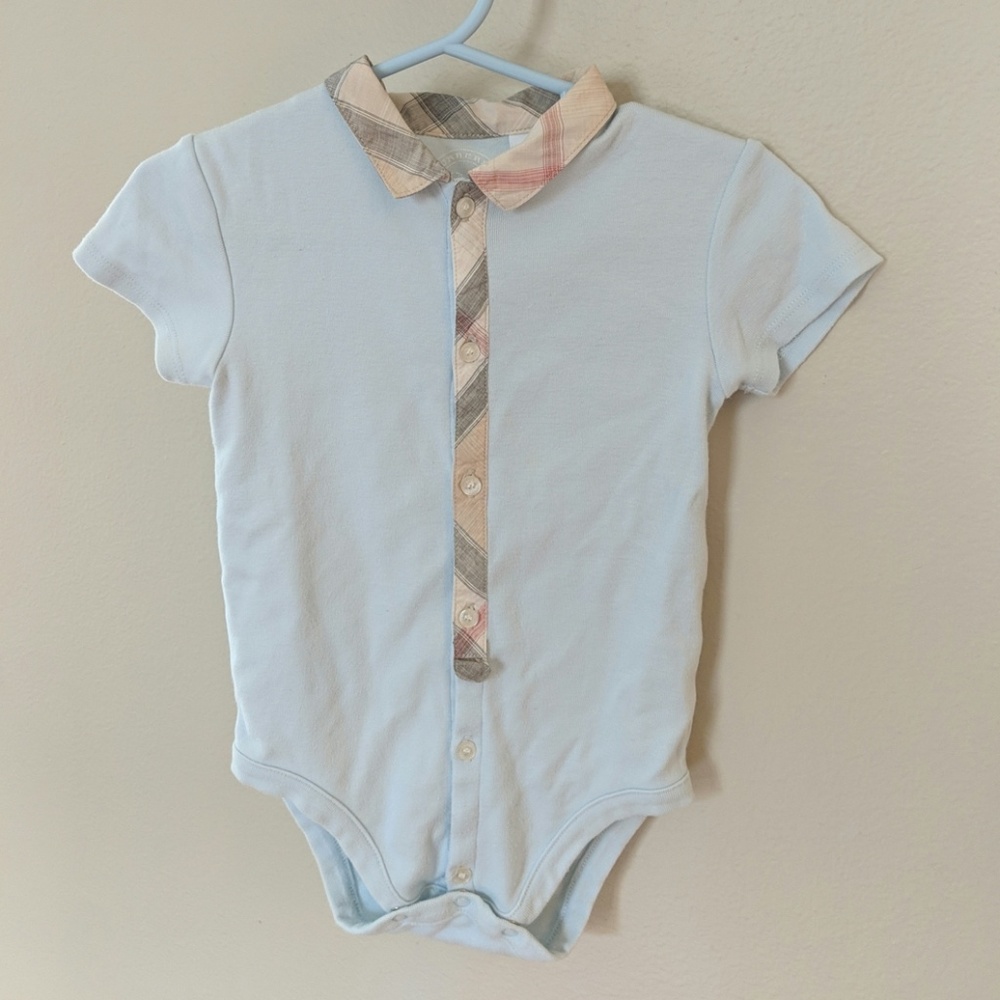 Size 24m Burberry Light Blue Boys Onesie Bodysuit